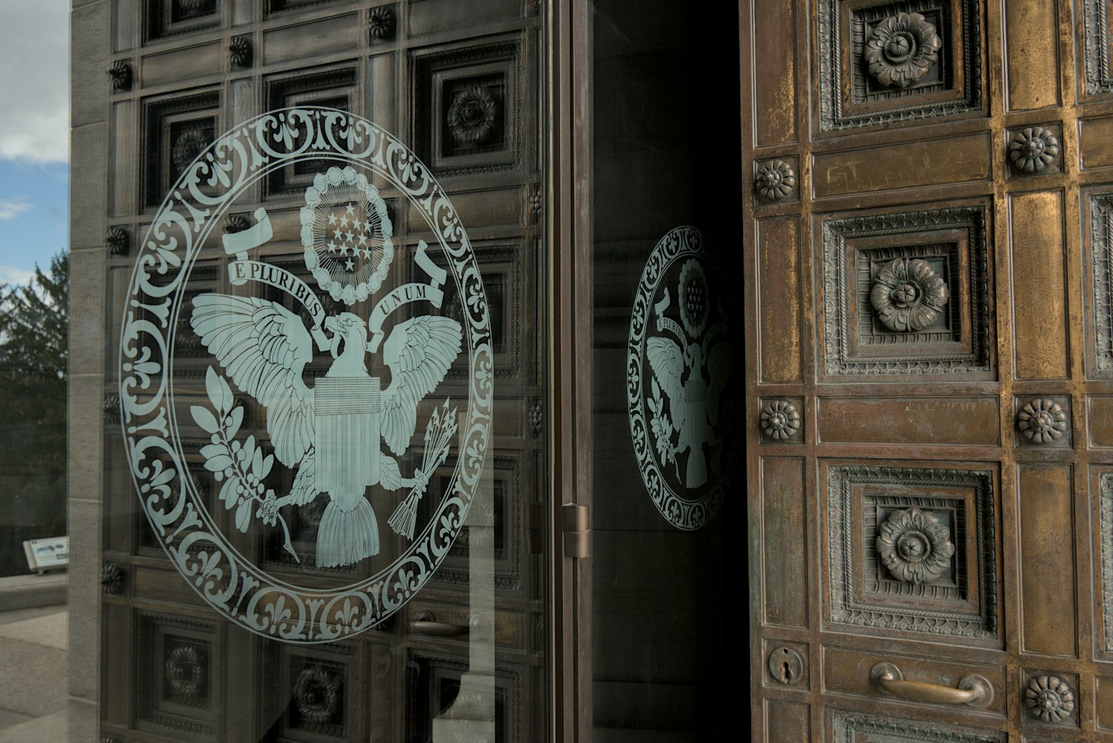 24 Hour London Embassy Security
